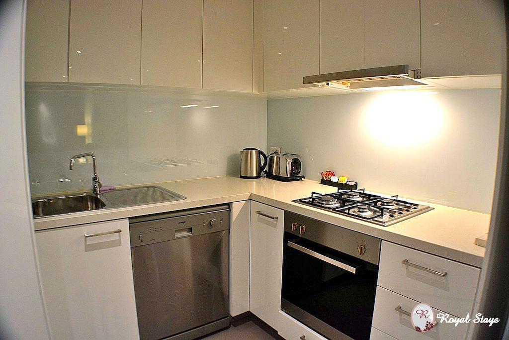 Royal Stays Apartments Melbourne- Southbank Room photo