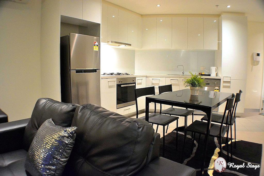 Royal Stays Apartments Melbourne- Southbank Room photo