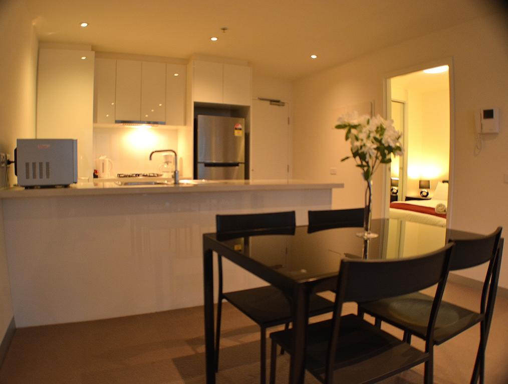 Royal Stays Apartments Melbourne- Southbank Room photo