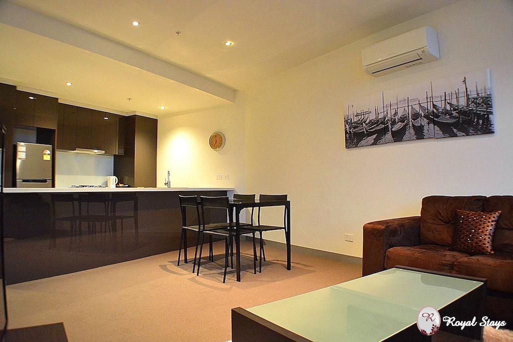 Royal Stays Apartments Melbourne- Southbank Room photo